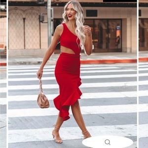 VICI SPICY ONE SHOULDER CUTOUT MIDI DRESS - RED